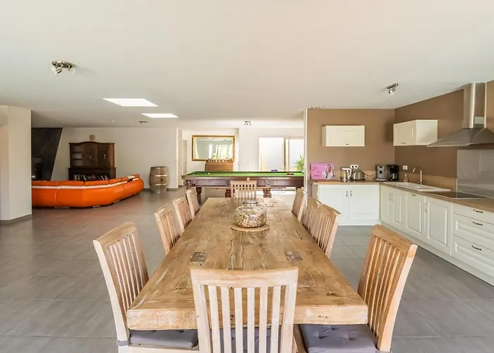 Villa Avec Piscine Et Jaccuzy