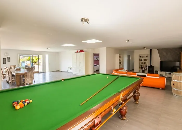 Villa Avec Piscine Et Jaccuzy